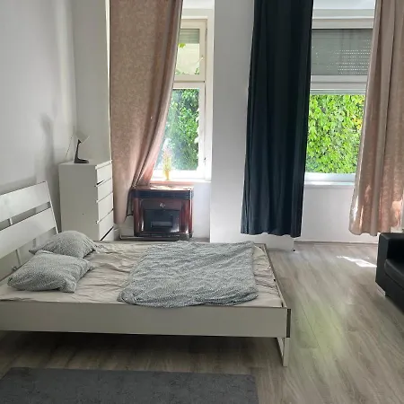 Apartment Cozy Flat In The Center Of Budapest